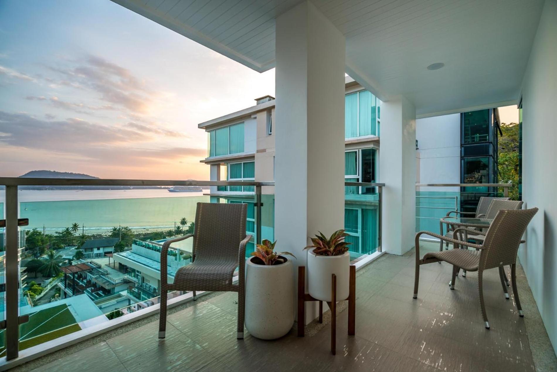 Baycliff Residence By Lofty Patong Exteriör bild